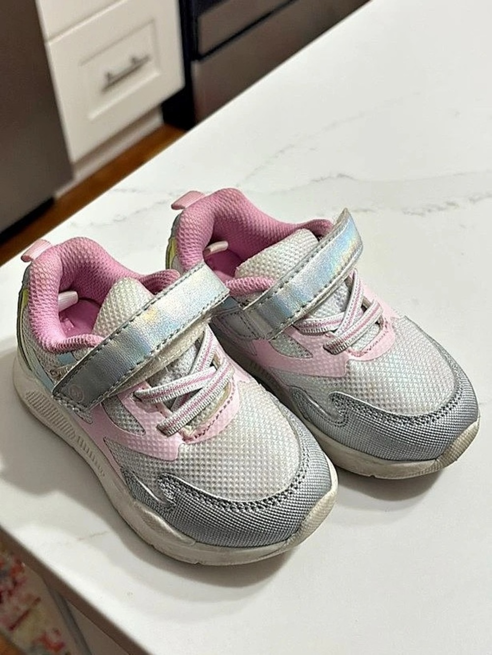 Stride Rite 360 Ridley Sneaker Silver & Pink Toddler US 7